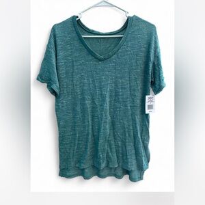 NWT soft Persian green Mudd top women’s size small